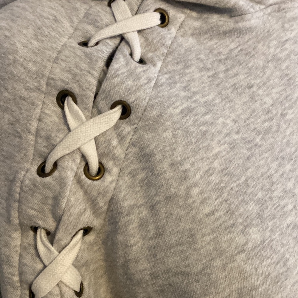 PINK - (Victoria’s Secret) - sweatshirt hoodie - light grey with lace up detail - Picture 8 of 10